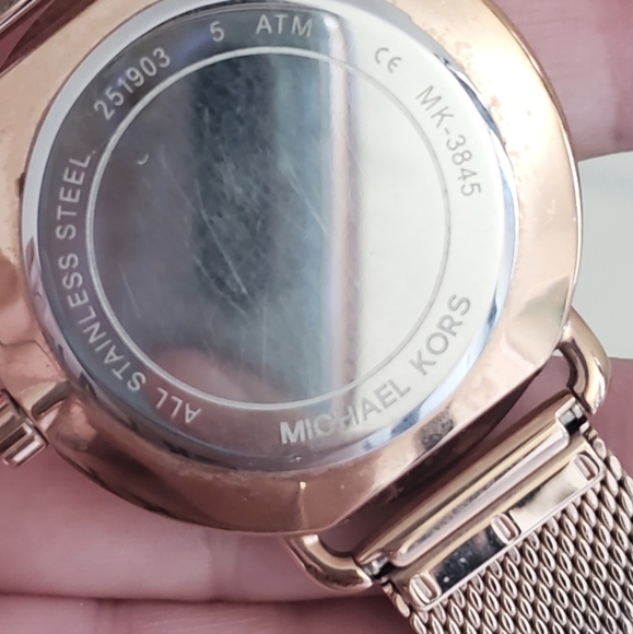 🌹Michael Kors Portia Rose Gold Watch🌹 - Picture 7 of 8